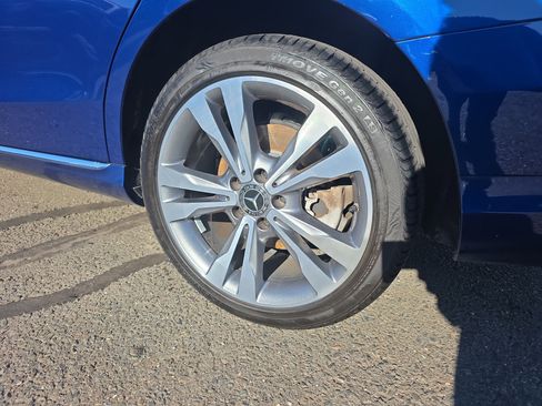 Used 2018 Mercedes-Benz C 300 4MATIC Sedan w/ Multimedia Package image 12