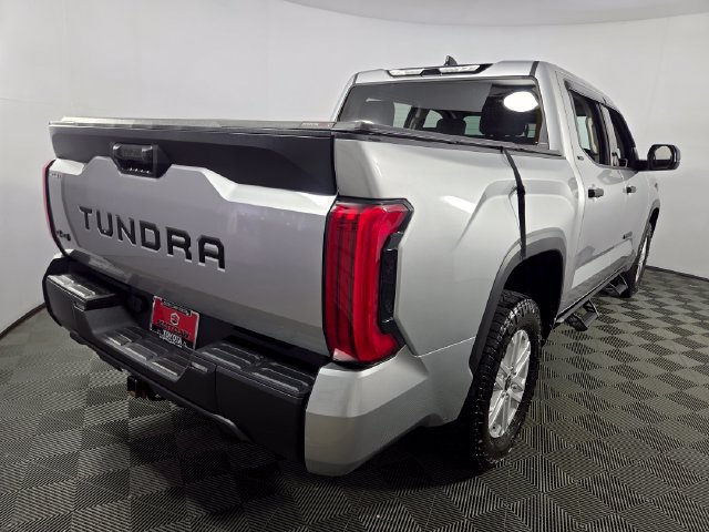 Used 2022 Toyota Tundra SR5 AWD/4WD image 8