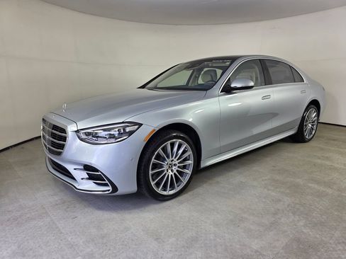 Certified 2023 Mercedes-Benz S 500 4MATIC image 8