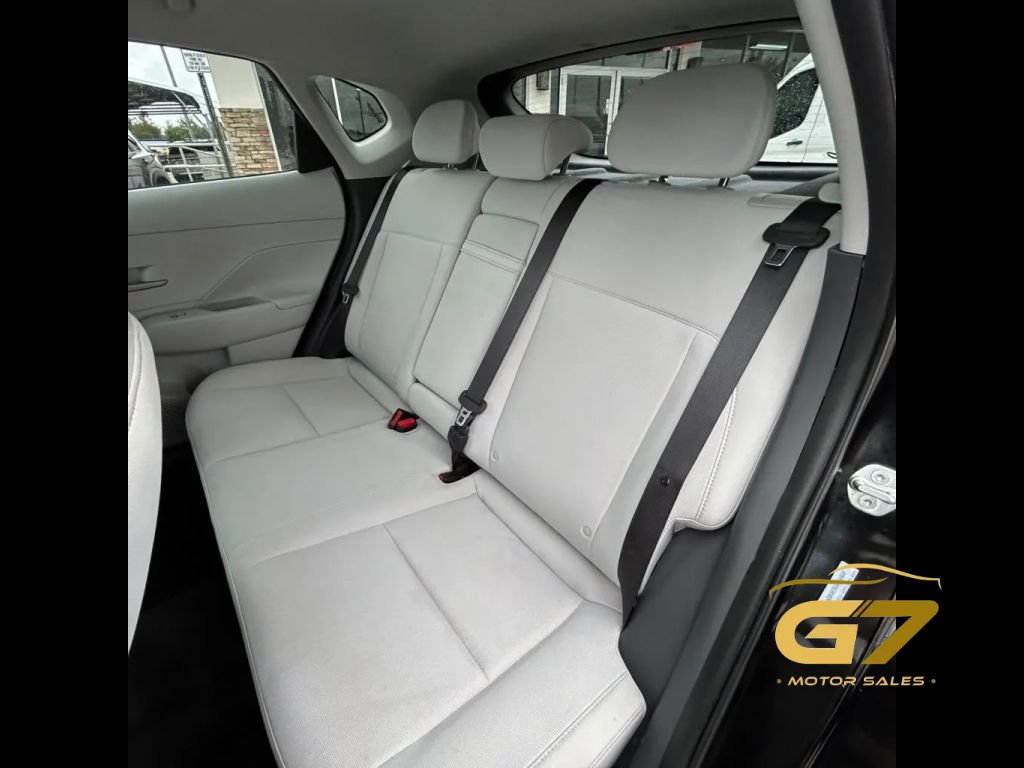 Used 2025 Hyundai Kona SEL FWD image 22