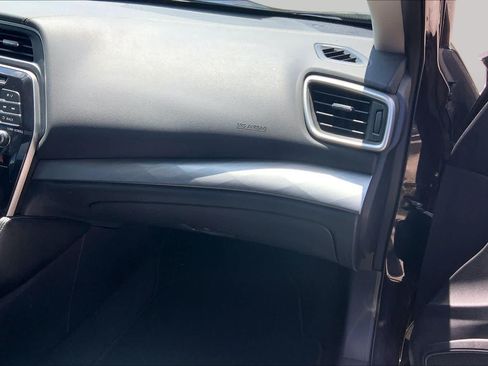 Used 2016 Nissan Maxima 3.5 SL FWD image 19