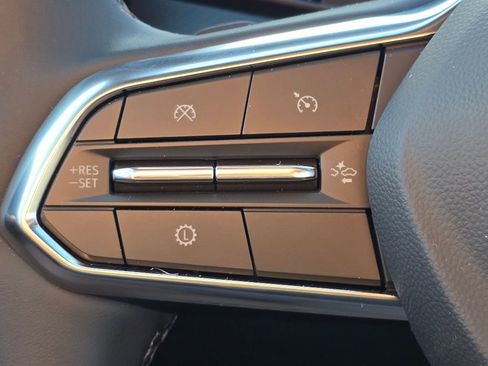 New 2026 Chevrolet Equinox LT image 28