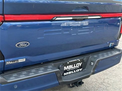 Used 2022 Ford F150 Lightning Lariat image 7