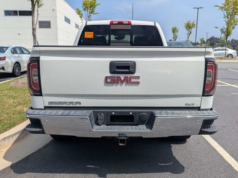 Used 2018 GMC Sierra 1500 SLT w/ Enhanced Driver Alert Package RWD image 4