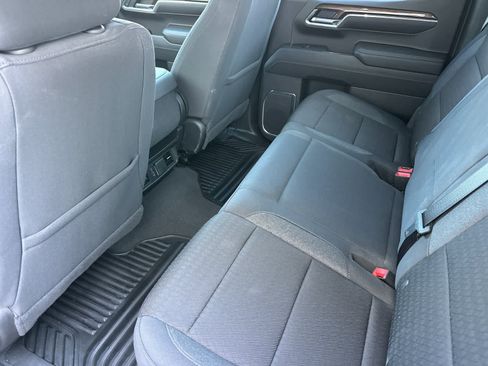 Used 2024 Chevrolet Silverado 1500 LT AWD/4WD image 4