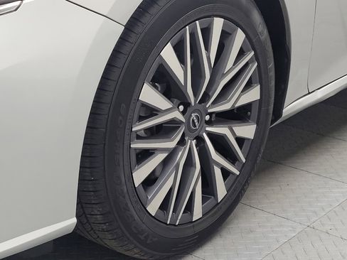 Used 2023 Nissan Altima 2.5 SV image 31