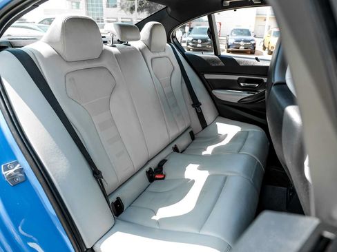 Used 2015 BMW M3 RWD image 34