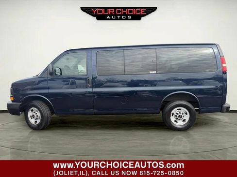 Used 2010 GMC Savana 2500 LS w/ Power Package image 2