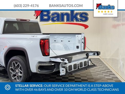 Used 2026 GMC Sierra 1500 SLT w/ SLT Premium Package AWD/4WD image 8