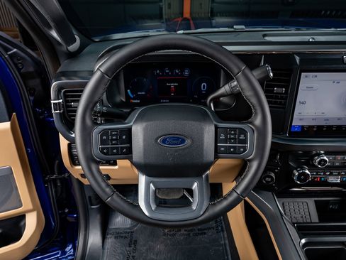 Used 2026 Ford F450 Lariat image 19