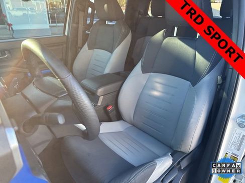 Used 2024 Toyota Tacoma TRD Sport image 10