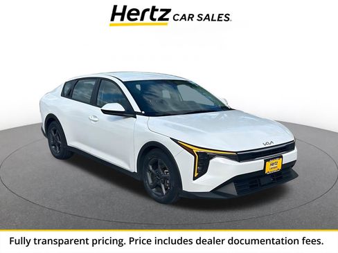 Used 2025 Kia K4 FWD image 1