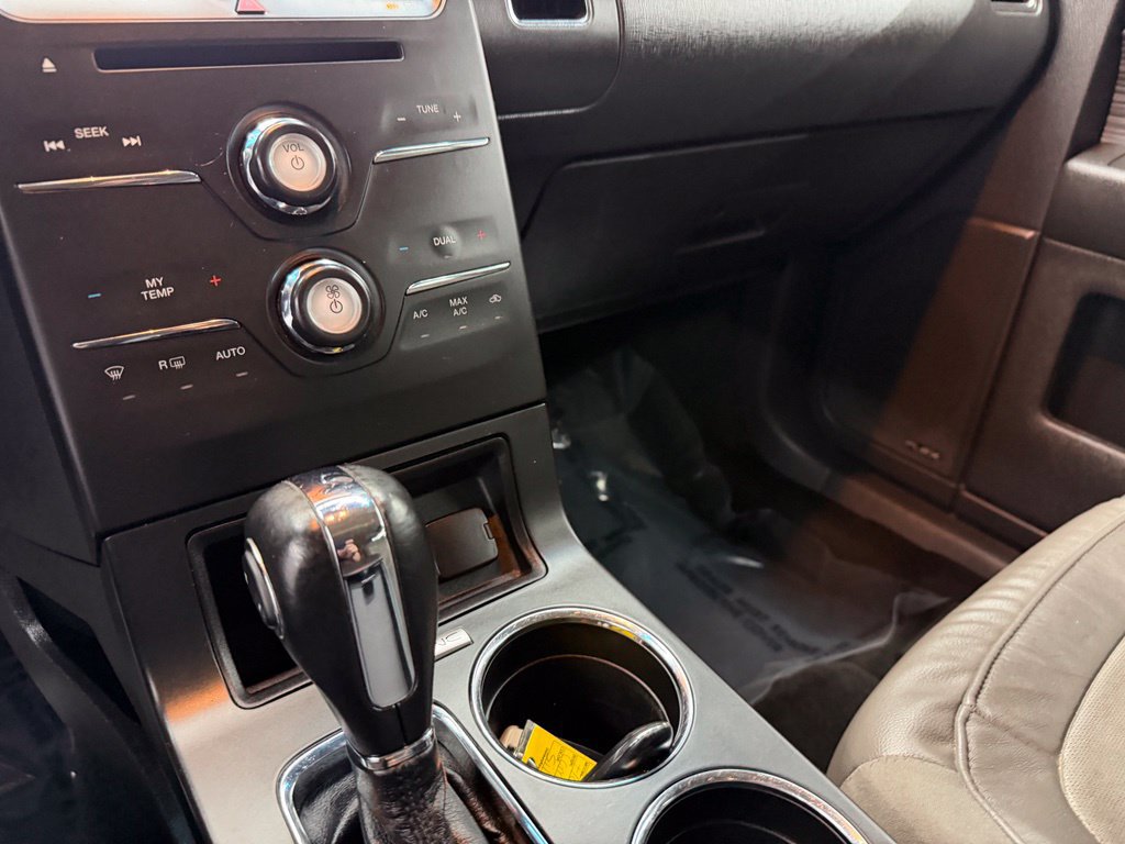 Used 2019 Ford Flex SEL w/ Equipment Group 202A FWD image 27