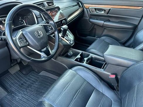 Used 2017 Honda CR-V Touring image 10