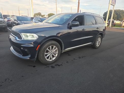 Used 2024 Dodge Durango SXT w/ 3rd Row Seating Group RWD image 4