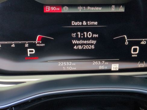 Used 2025 Audi Q8 Prestige AWD/4WD image 22