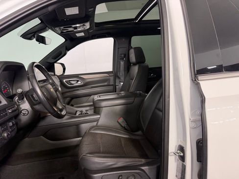 Used 2021 Chevrolet Tahoe High Country w/ Premium Package RWD image 20