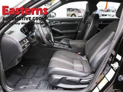 Used 2022 Honda Civic Sport image 14