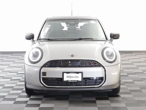Certified 2025 MINI Cooper S image 22