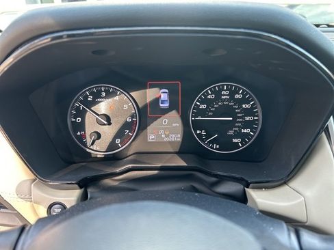 Used 2020 Subaru Legacy Premium image 1