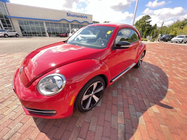 Used 2012 Volkswagen Beetle 2.0T FWD image 28
