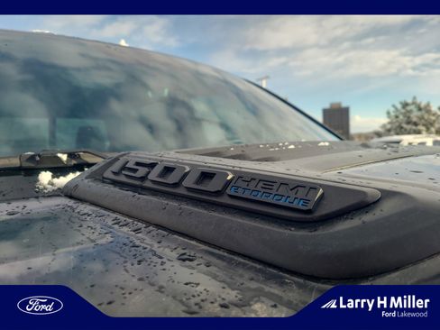 Used 2024 RAM 1500 Limited image 23