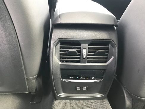 Used 2025 BMW i4 xDrive40i w/ Premium Package image 39