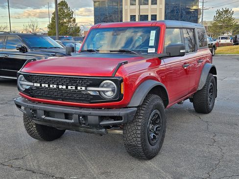 Certified 2024 Ford Bronco Wildtrak image 12