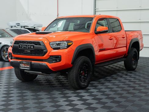 Used 2023 Toyota Tacoma TRD Pro AWD/4WD image 3