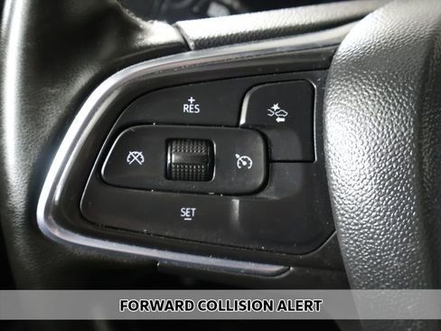 Used 2024 Buick Encore GX Sport Touring image 5