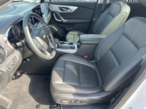 Used 2023 Chevrolet Blazer LT AWD/4WD image 19