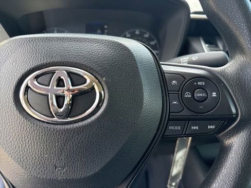 Used 2023 Toyota Corolla LE w/ Carpet Mat Package (TMS) FWD image 38