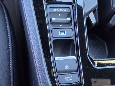 Used 2025 Honda Accord Sport image 21