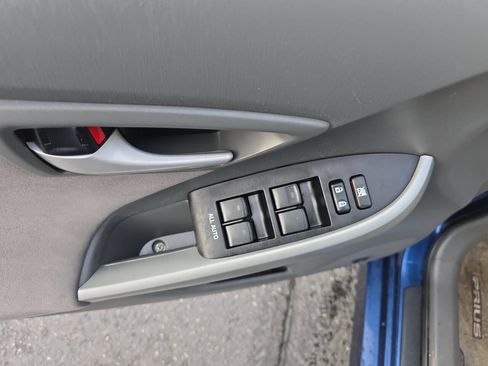 Used 2010 Toyota Prius Three image 13