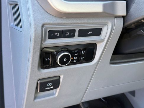 Used 2023 Ford F150 XLT w/ Equipment Group 302A High image 17