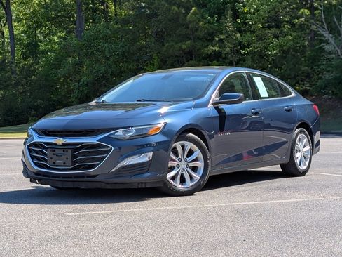 Used 2022 Chevrolet Malibu LT FWD image 4