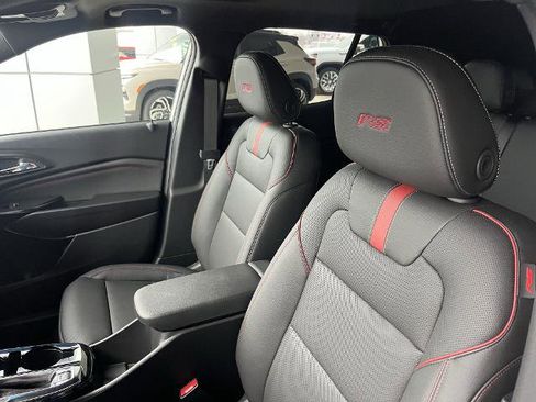 New 2026 Chevrolet Trax RS image 4