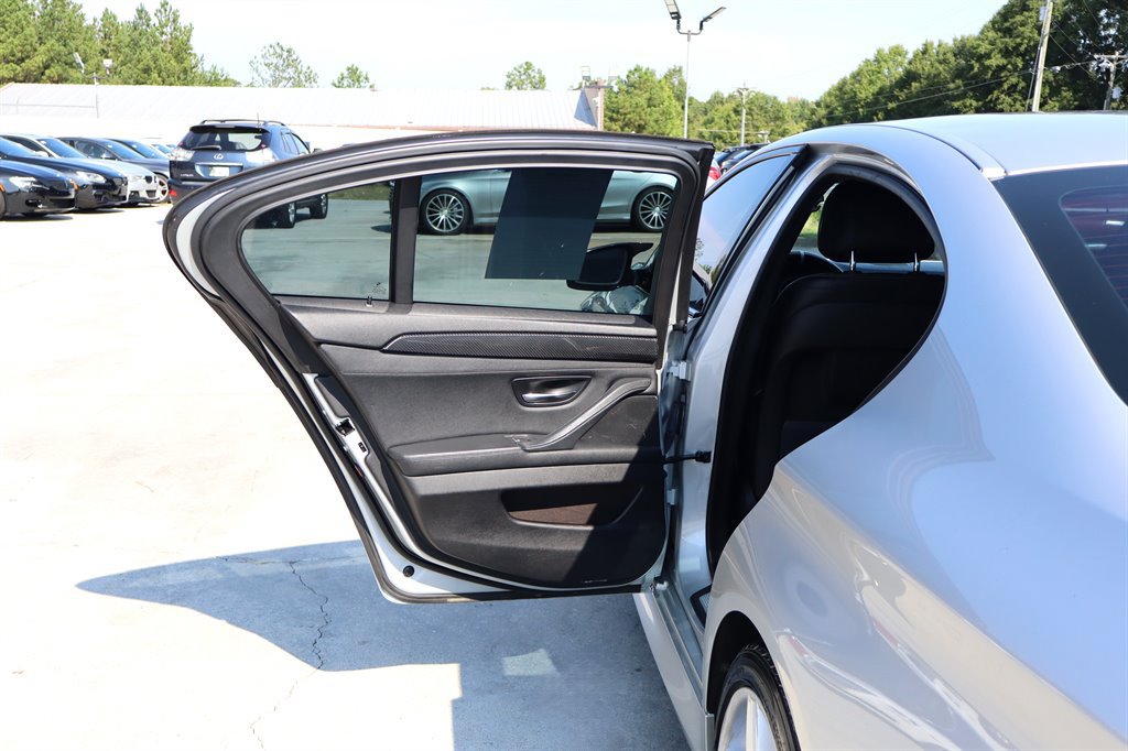 Used 2014 BMW 535i xDrive Sedan AWD/4WD image 38