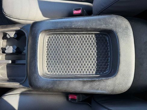 Used 2005 Chevrolet Silverado 1500 w/ Light Duty Power Package image 28