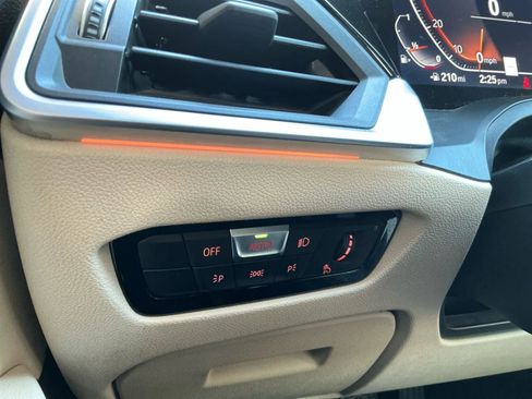 Used 2019 BMW 330i Sedan image 35