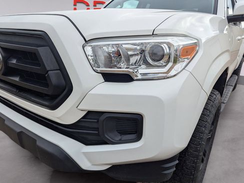 Used 2021 Toyota Tacoma SR w/ SR Convenience Package image 25