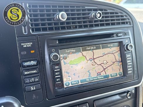Used 2010 Saab 9-3 Aero FWD image 19