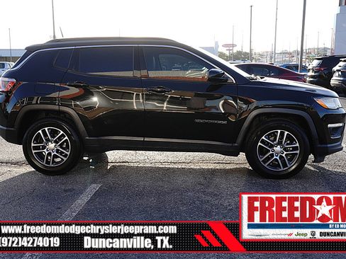 Used 2018 Jeep Compass Latitude FWD image 6