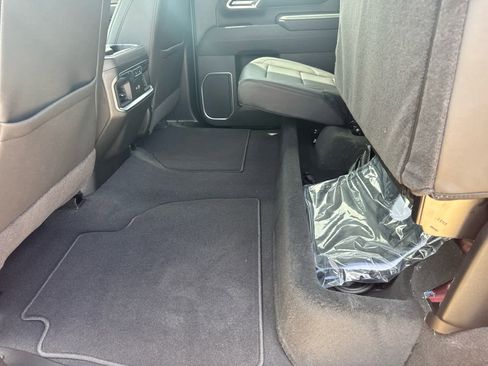 New 2026 GMC Sierra 2500 SLT w/ SLT Premium Package AWD/4WD image 25