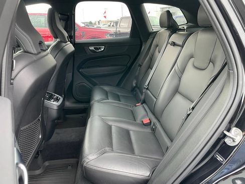 Used 2024 Volvo XC60 B5 Ultimate w/ Protection Package Premier AWD/4WD image 8