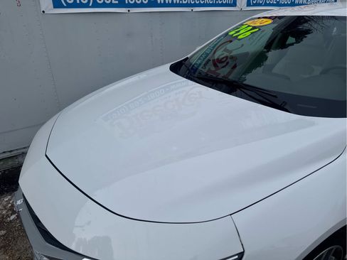 Used 2024 Chevrolet Malibu LT FWD image 10