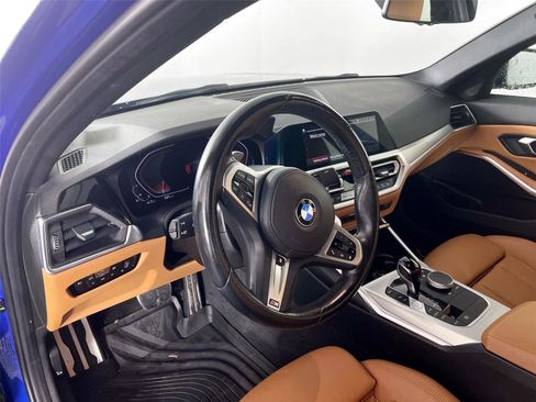 Used 2022 BMW 330i xDrive Sedan w/ M Sport Package AWD/4WD image 10