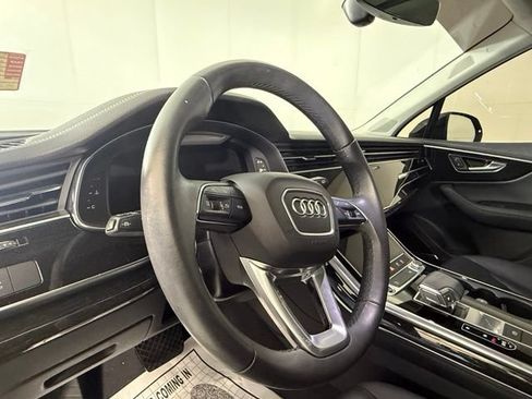 Used 2023 Audi Q7 3.0T Premium Plus AWD/4WD image 17