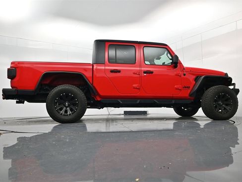 Used 2020 Jeep Gladiator Sport w/ Quick Order Package 24S image 39