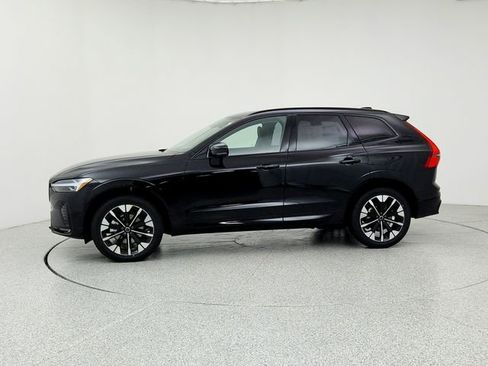 New 2026 Volvo XC60 B5 Plus w/ Protection Package Premier image 8